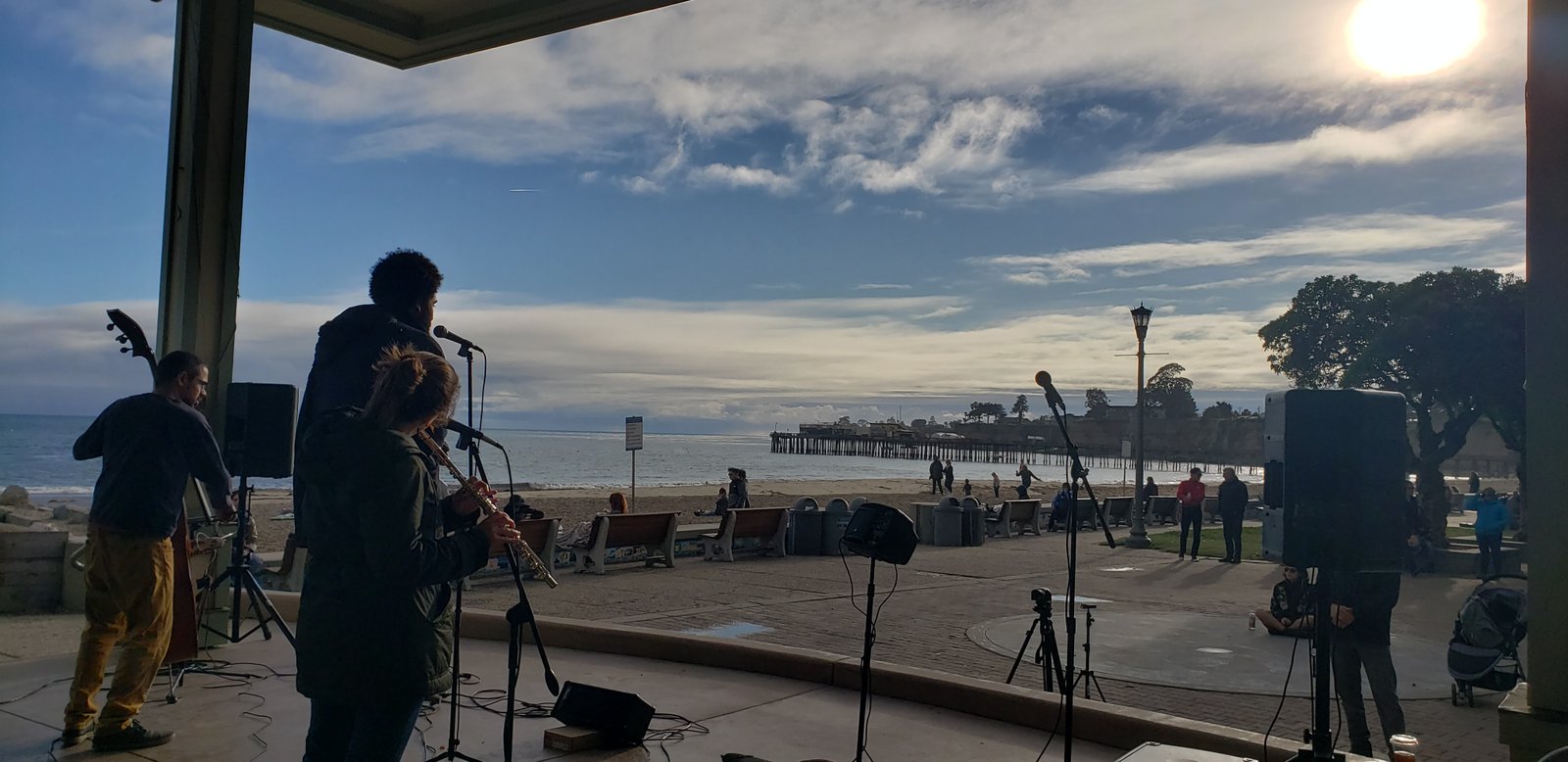 Community Concert for Lakes of Wada